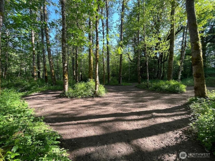 Property photo for 15901 108th Street E, Puyallup photo 27