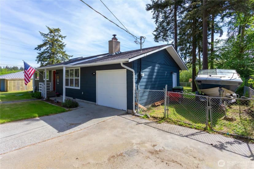 Property photo for 1986 Peacock Lane, Oak Harbor photo 29