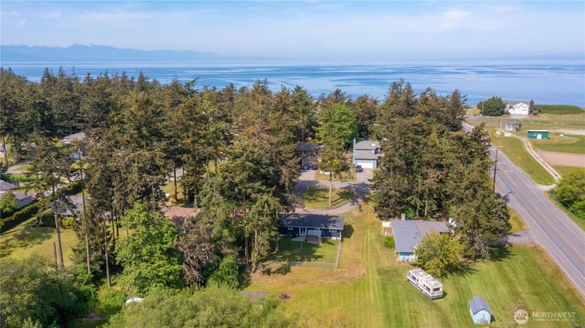 Property photo for 1986 Peacock Lane, Oak Harbor photo 34