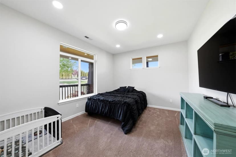 Property photo for 98303 E Ridgeview Drive, Kennewick photo 8