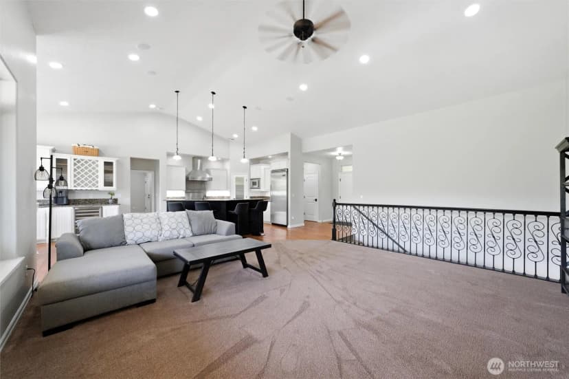 Property photo for 98303 E Ridgeview Drive, Kennewick photo 10