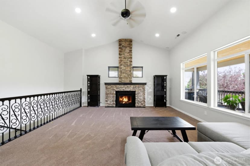 Property photo for 98303 E Ridgeview Drive, Kennewick photo 7