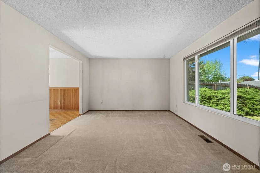 Property photo for 13021 Se 206th Place, Kent photo 11