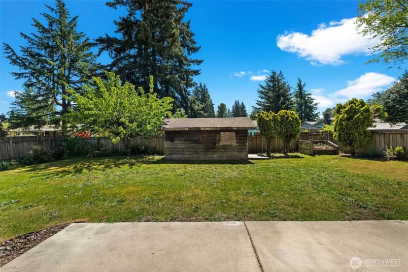 Property photo for 13021 Se 206th Place, Kent photo 36