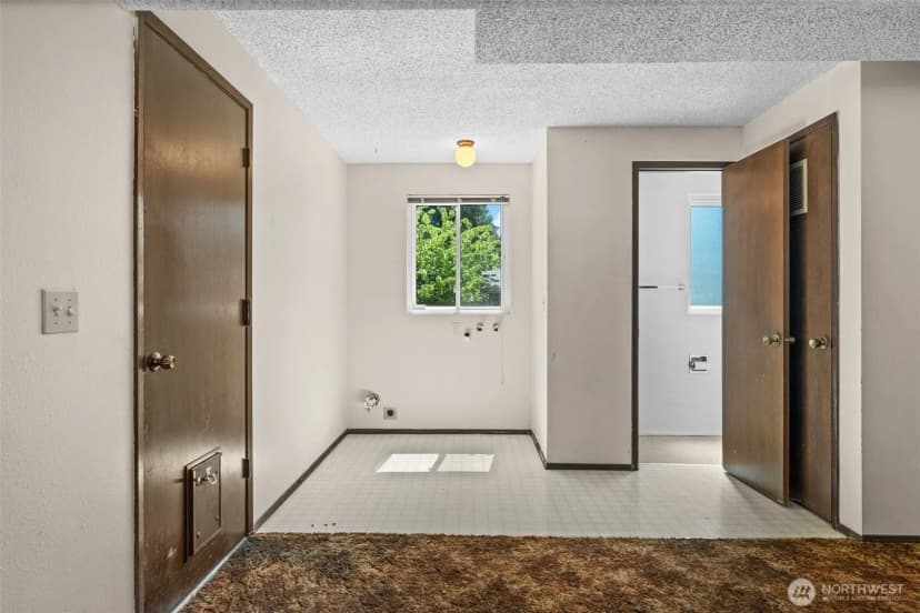 Property photo for 13021 Se 206th Place, Kent photo 31