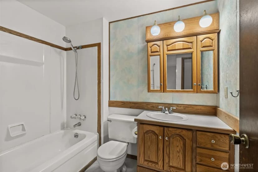 Property photo for 13021 Se 206th Place, Kent photo 30