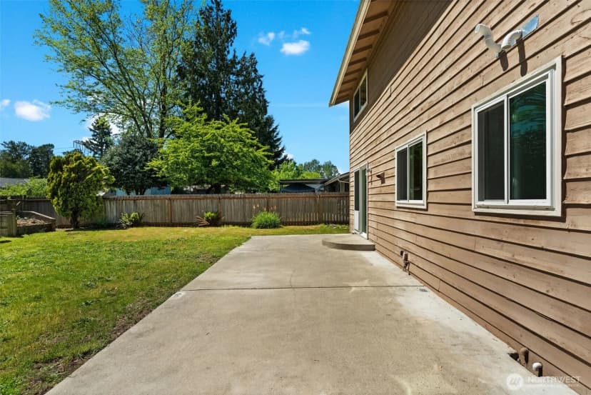Property photo for 13021 Se 206th Place, Kent photo 34