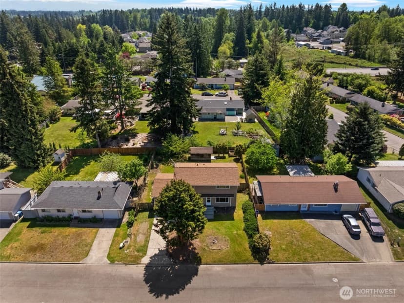 Property photo for 13021 Se 206th Place, Kent photo 6