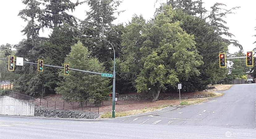Property photo for 4629 Evergreen Way, Everett