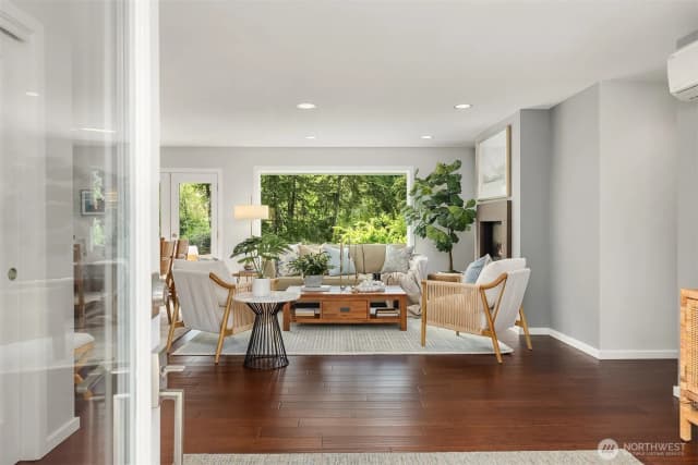 Property photo for 9171 Miller Road Ne, Bainbridge Island photo 5