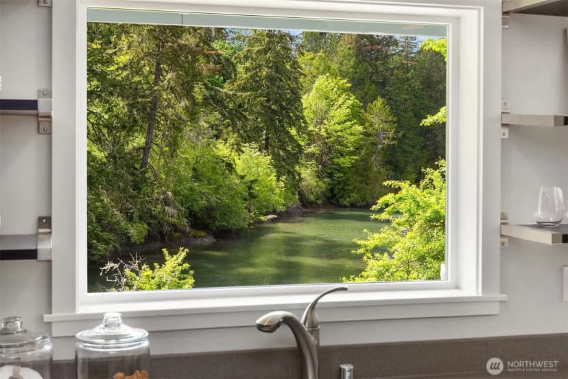 Property photo for 9171 Miller Road Ne, Bainbridge Island photo 15