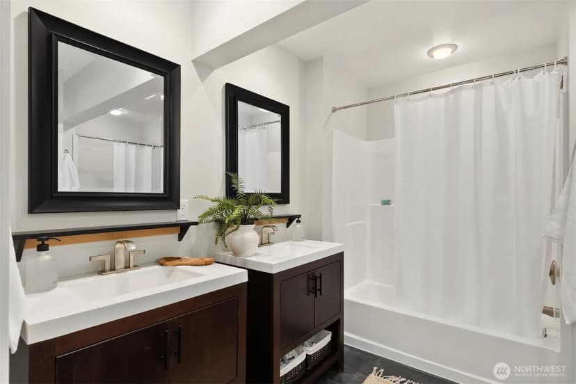 Property photo for 9171 Miller Road Ne, Bainbridge Island photo 18