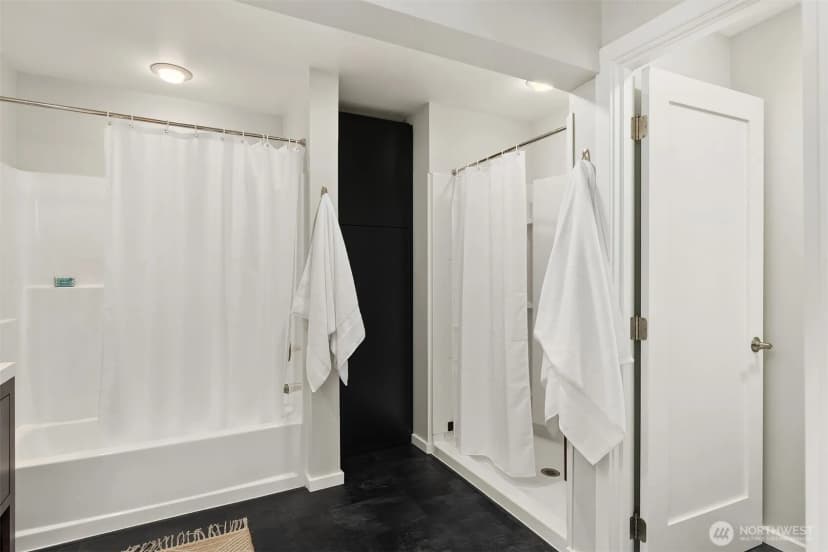 Property photo for 9171 Miller Road Ne, Bainbridge Island photo 19