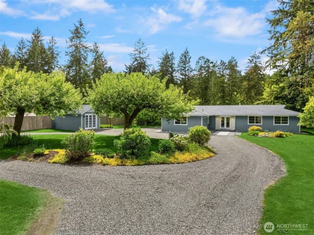 Property photo for 9171 Miller Road Ne, Bainbridge Island photo 3