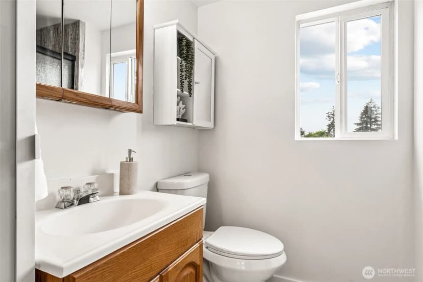 Property photo for 3142 Glendale Drive W, University Place photo 15