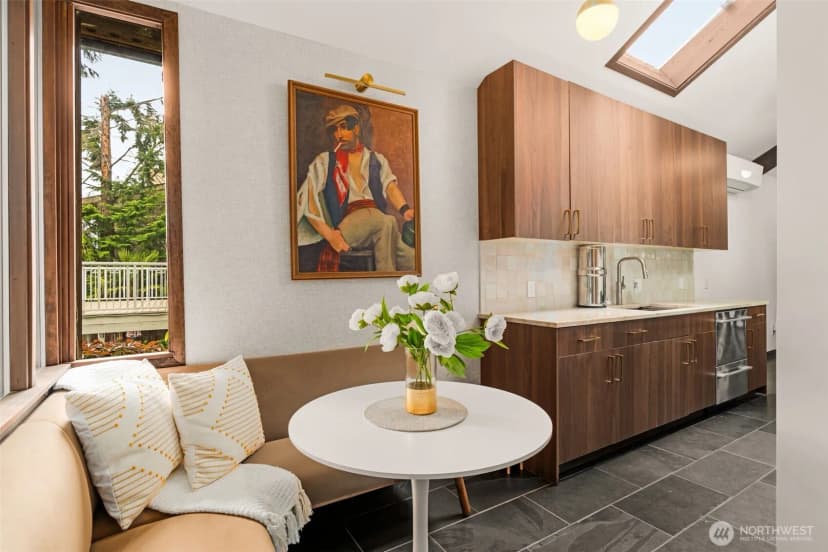 Property photo for 9629 California Avenue Sw, Seattle photo 13