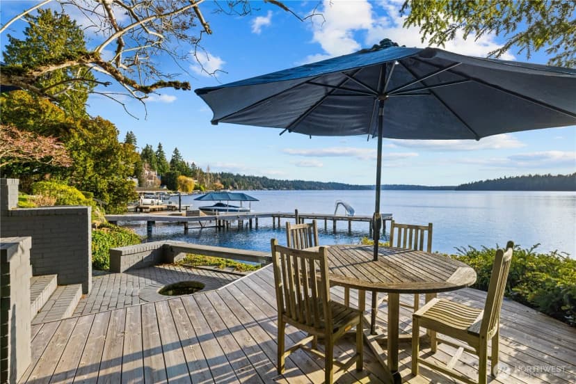 Property photo for 18 Holly Lane, Mercer Island photo 26