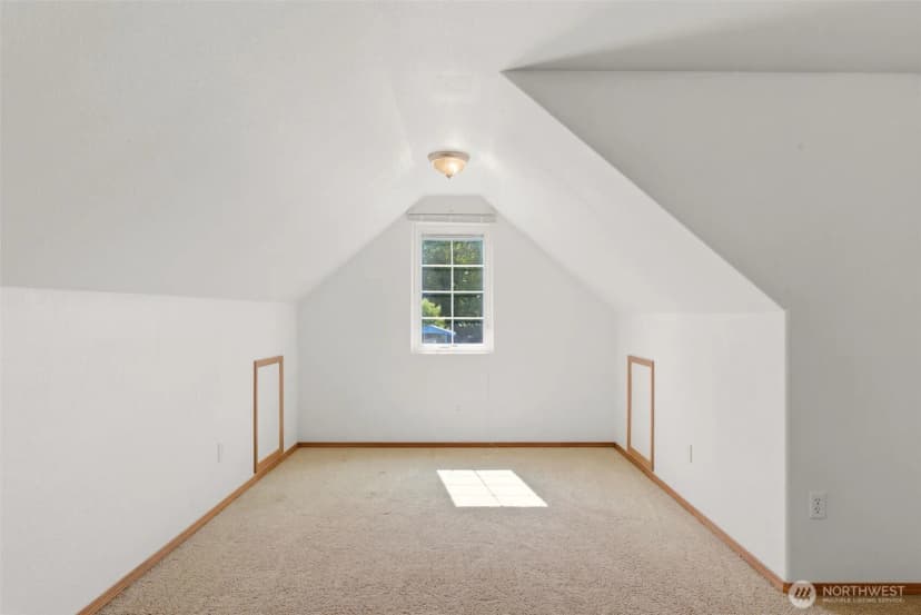Property photo for 203 3rd Street Ne, Yelm photo 23