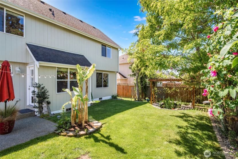 Property photo for 203 3rd Street Ne, Yelm photo 6