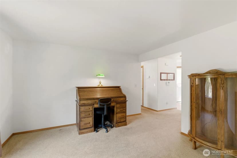 Property photo for 203 3rd Street Ne, Yelm photo 25