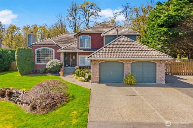 Property photo for 31015 W Lake Morton Drive Se, Kent