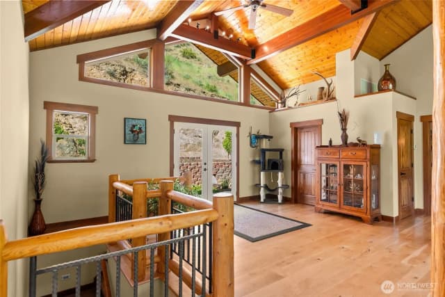Property photo for 5230 Crum Canyon Road, Entiat photo 3