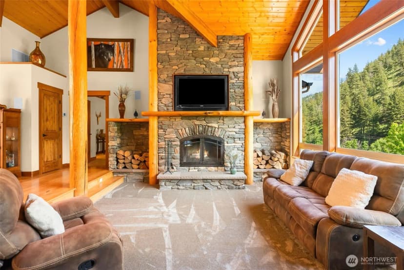 Property photo for 5230 Crum Canyon Road, Entiat photo 6