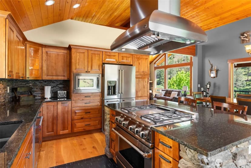 Property photo for 5230 Crum Canyon Road, Entiat photo 10