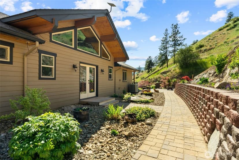 Property photo for 5230 Crum Canyon Road, Entiat photo 28