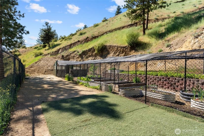 Property photo for 5230 Crum Canyon Road, Entiat photo 32