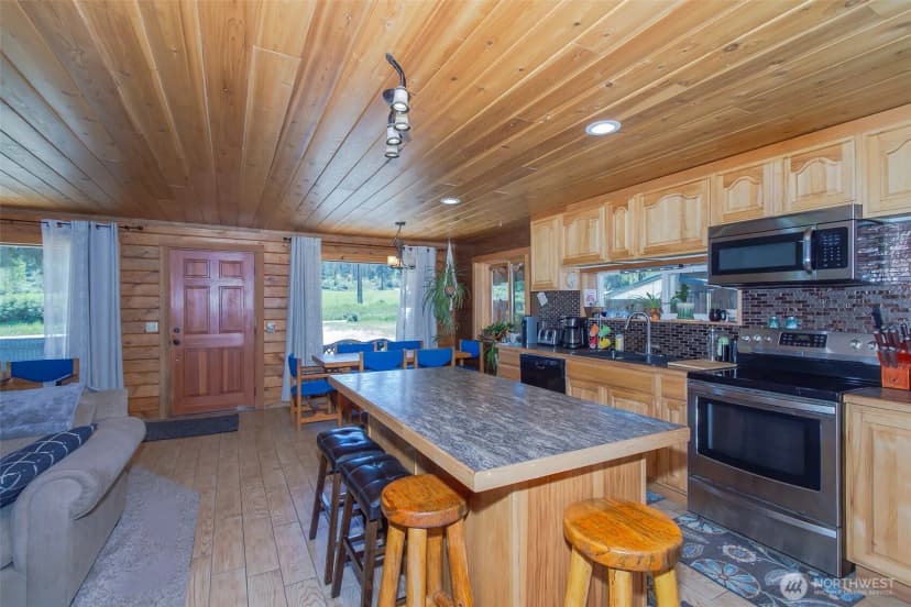 Property photo for 798 Barzee Road, Colville photo 7