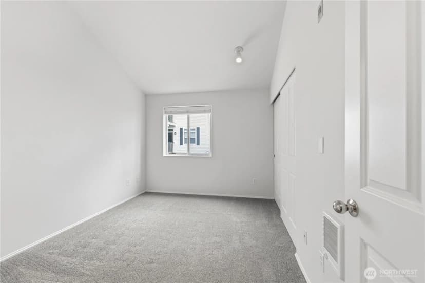 Property photo for 3980 129th Place Se #b203, Bellevue photo 14