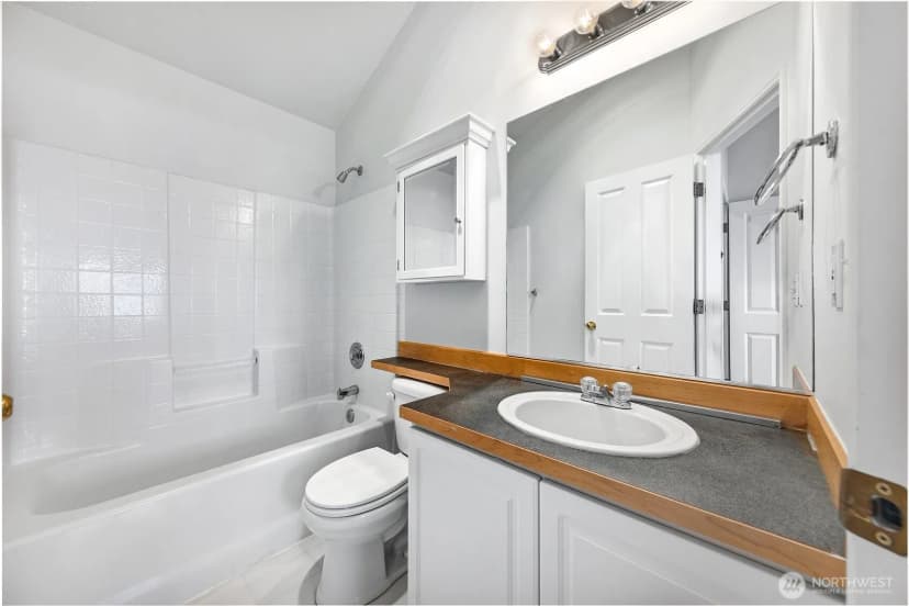 Property photo for 3980 129th Place Se #b203, Bellevue photo 16