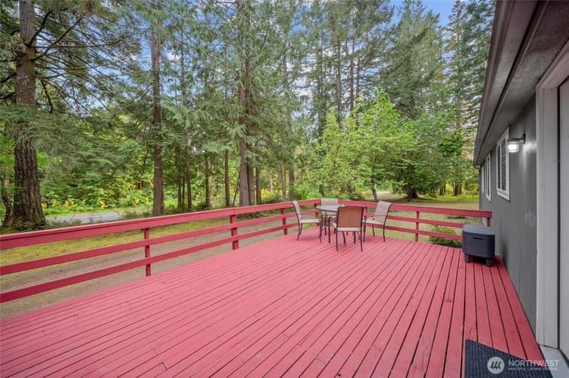 Property photo for 21 E Burrows Lane, Shelton photo 3