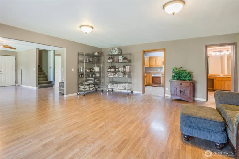 Property photo for 4607 44th Avenue E, Tacoma photo 18
