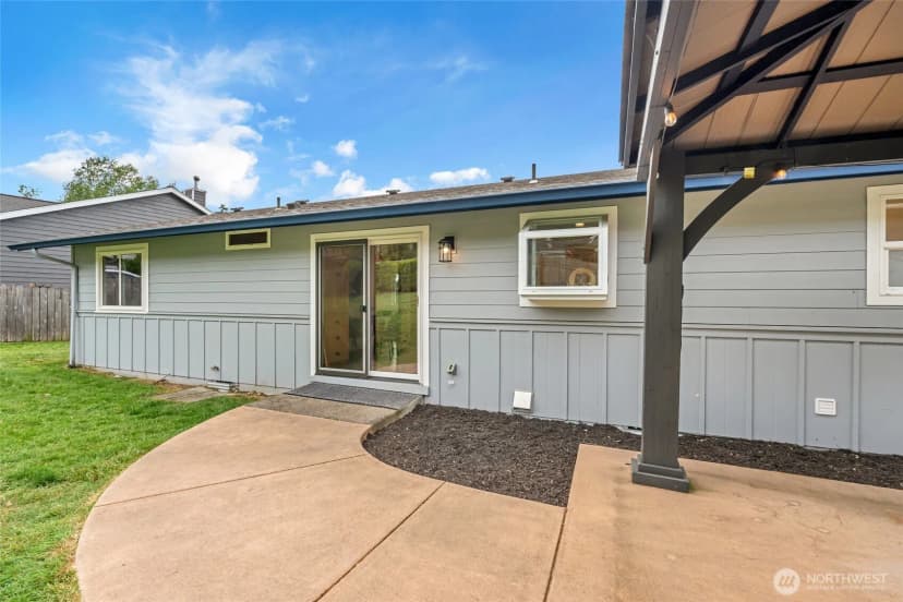 Property photo for 18610 10th Ave Ne, Poulsbo photo 28