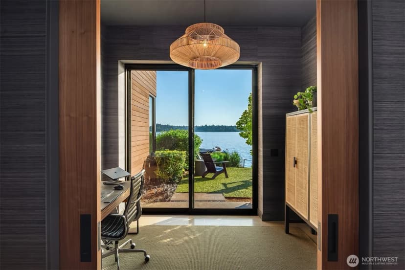 Property photo for 4041 W Mercer Way, Mercer Island photo 17