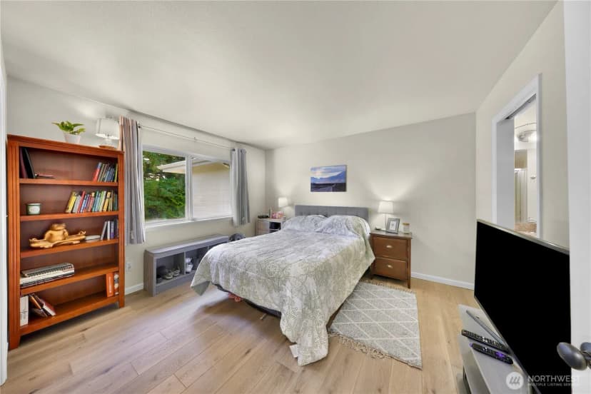 Property photo for 1389 Bayview Court #202, Blaine photo 17