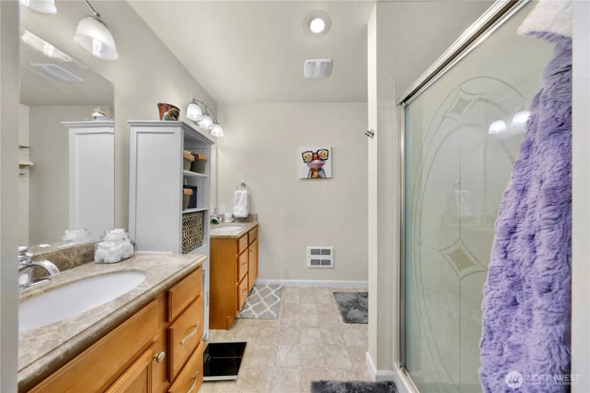 Property photo for 1389 Bayview Court #202, Blaine photo 20
