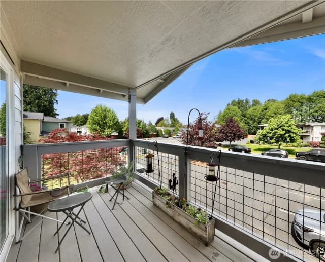 Property photo for 1389 Bayview Court #202, Blaine photo 3