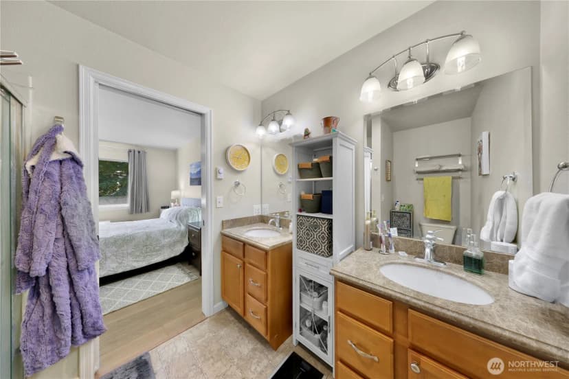 Property photo for 1389 Bayview Court #202, Blaine photo 21