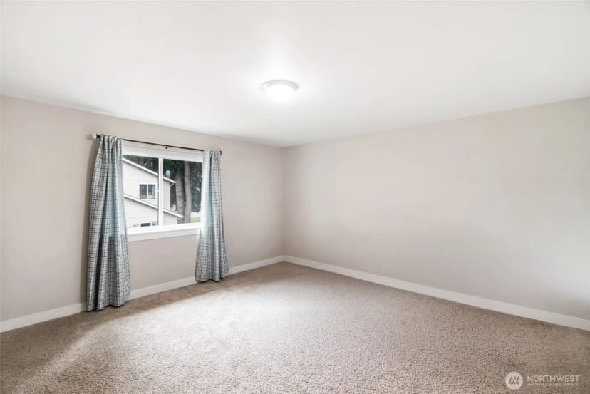 Property photo for 15415 Coles Court Se, Yelm photo 16