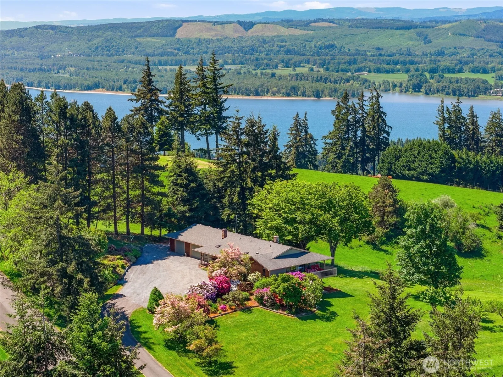 Property photo for 622 Confer Road, Kalama