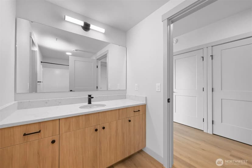 Property photo for 820 N State Street #412, Bellingham photo 13