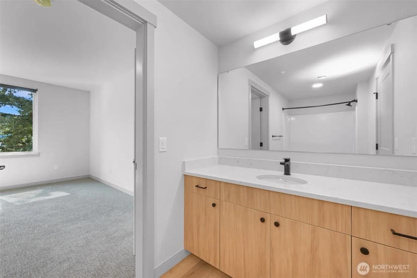 Property photo for 820 N State Street #412, Bellingham photo 15