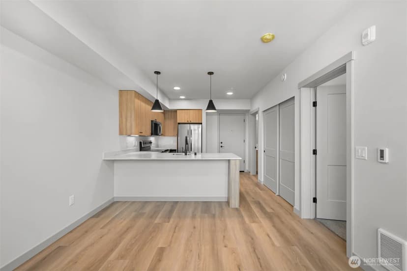 Property photo for 820 N State Street #507, Bellingham photo 5