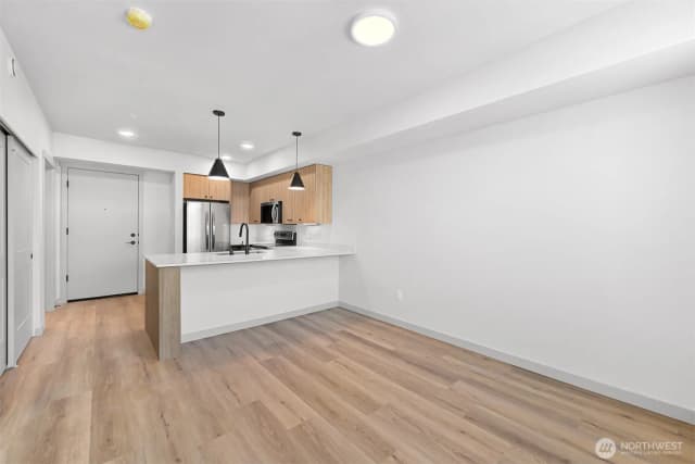 Property photo for 820 N State Street #608, Bellingham photo 4