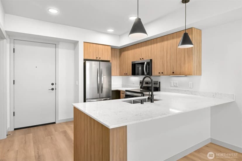 Property photo for 820 N State Street #608, Bellingham photo 7