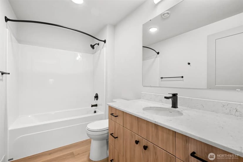 Property photo for 820 N State Street #608, Bellingham photo 9