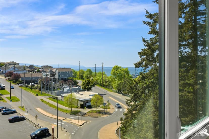 Property photo for 820 N State Street #611, Bellingham photo 16